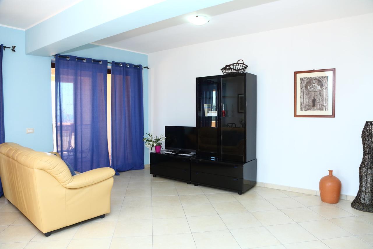 Terrazze Ponente E Levante - By Vacation Service Lejlighed Cefalù Eksteriør billede